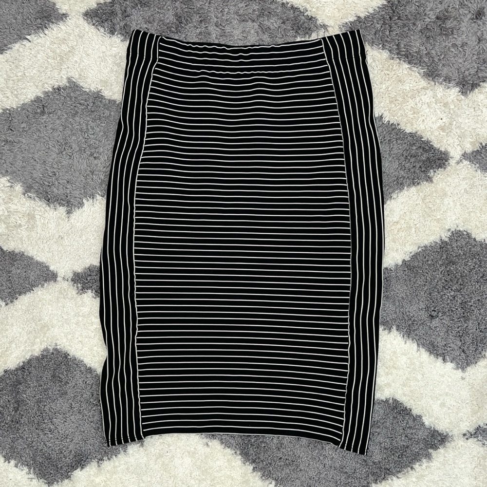 Max Studio striped pencil skirt size XS